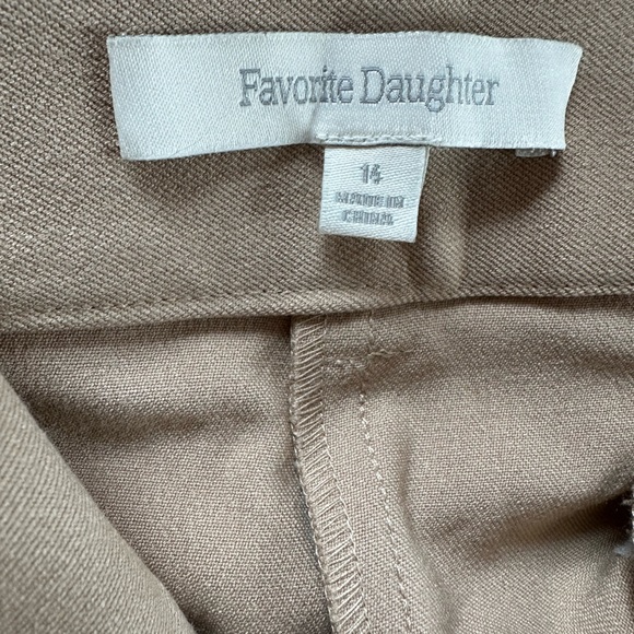 New favorite daughter the favorite pant in beige 14 - Picture 8 of 12